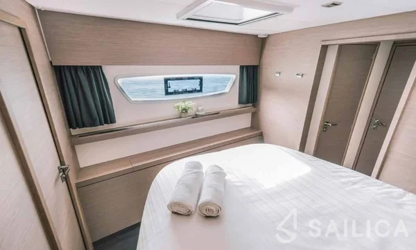 Tanna 47 - Yacht Charter Sailica