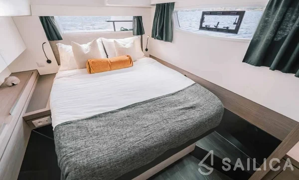 Tanna 47 - Yacht Charter Sailica