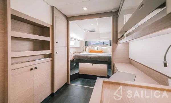 Tanna 47 - Yacht Charter Sailica