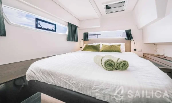 Tanna 47 - Yacht Charter Sailica