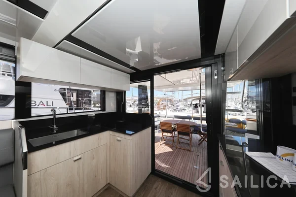 Seamaster 45 - Yacht Charter Sailica