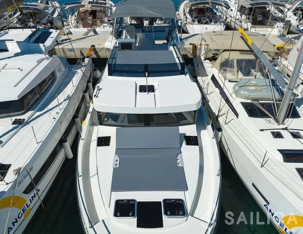 Seamaster 45 - Yacht Charter Sailica