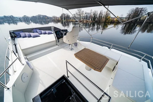 Seamaster 45 - Yacht Charter Sailica