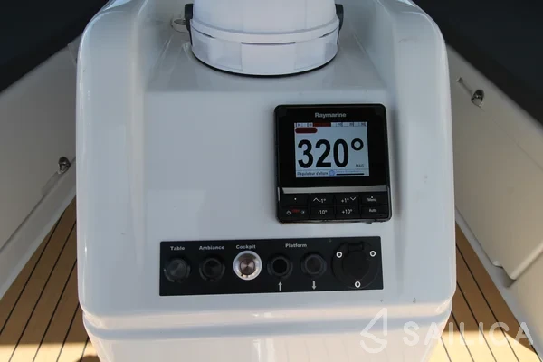 Sun Odyssey 410 - Yacht Charter Sailica