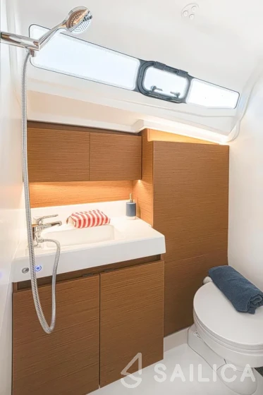 Sun Odyssey 380 - Yacht Charter Sailica