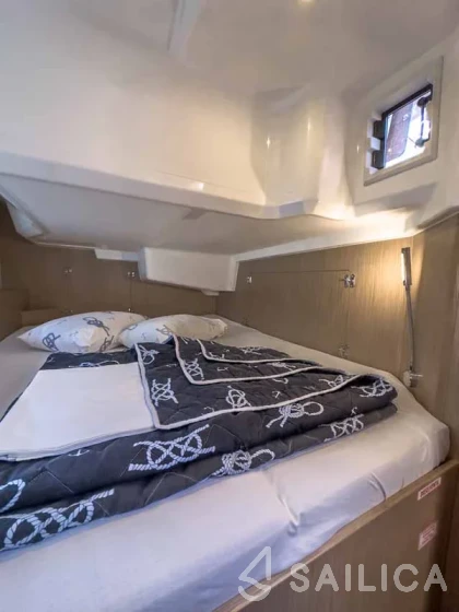 Bavaria C38 - Yacht Charter Sailica