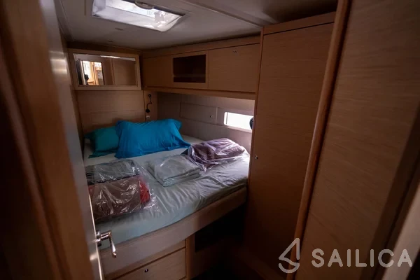 Dufour 530 Smart Electric 6 + 1 cab. - Yacht Charter Sailica