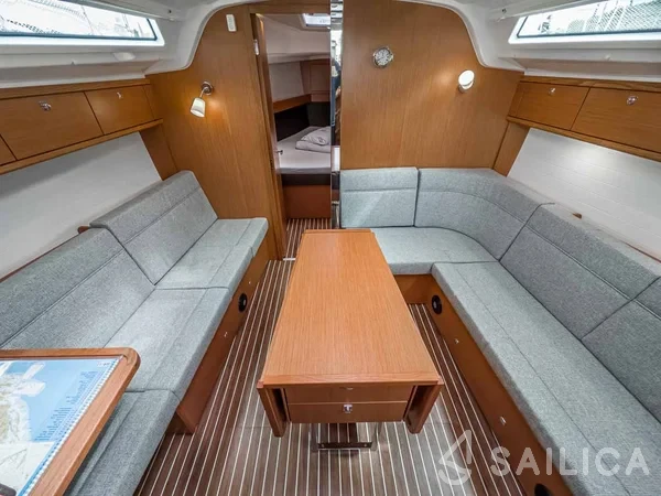 Bavaria 37 Cruiser - Yacht Charter Sailica