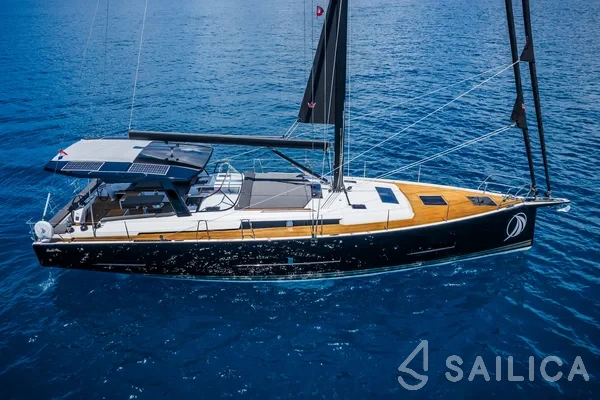 Hanse 510 - Yacht Charter Sailica