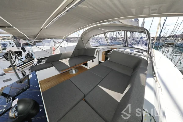 Hanse 460 - Yacht Charter Sailica