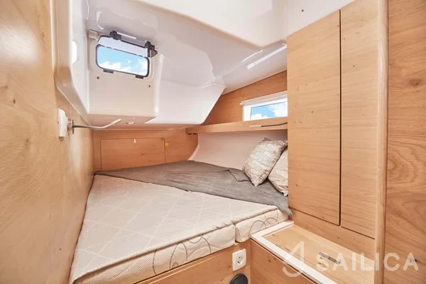 Elan Impression 43 - Yacht Charter Sailica
