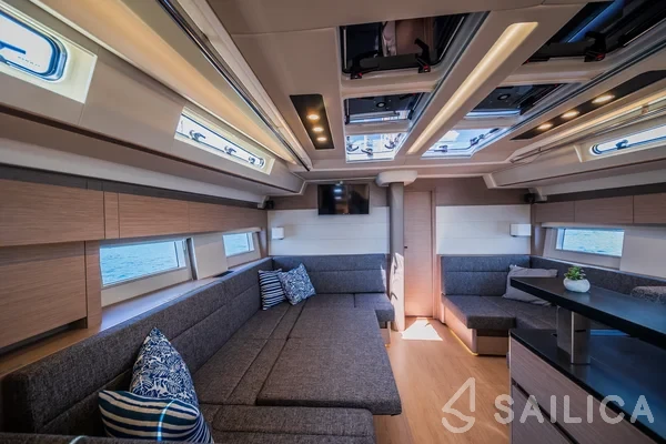 Hanse 588 - Yacht Charter Sailica