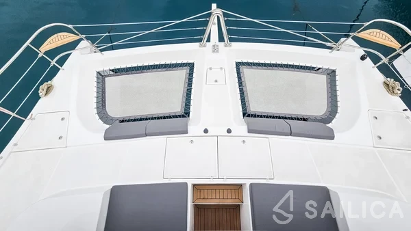 Mazarin 55 - Yacht Charter Sailica