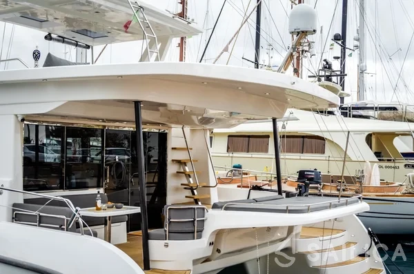 Mazarin 55 - Yacht Charter Sailica