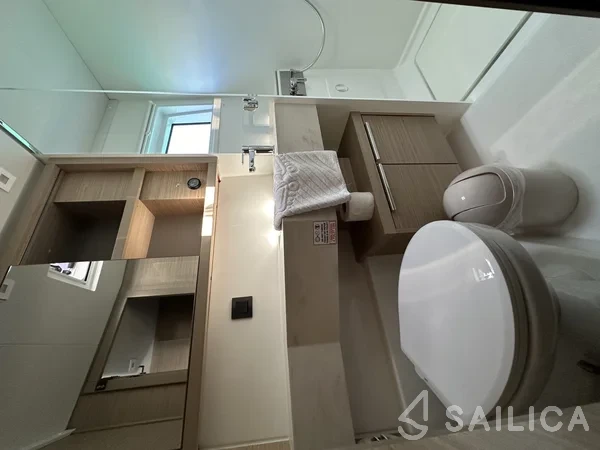 Lagoon 46  - Yacht Charter Sailica
