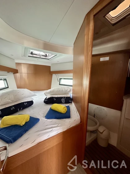 Bavaria C38 - Yacht Charter Sailica
