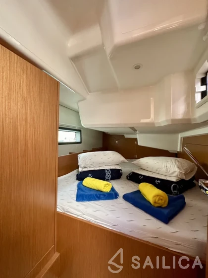 Bavaria C38 - Yacht Charter Sailica