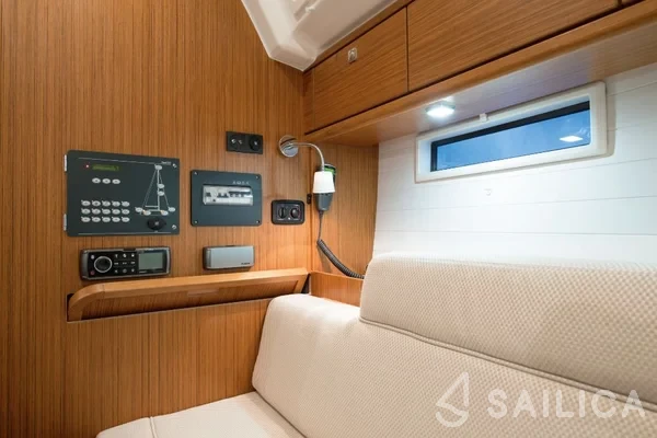 Bavaria 37 Cruiser - Yacht Charter Sailica