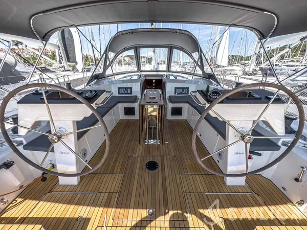 Bavaria 46 Cruiser - Yacht Charter Sailica