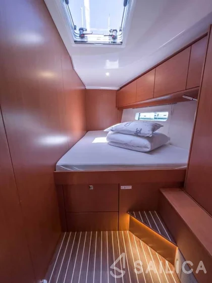Bavaria 46 Cruiser - Yacht Charter Sailica