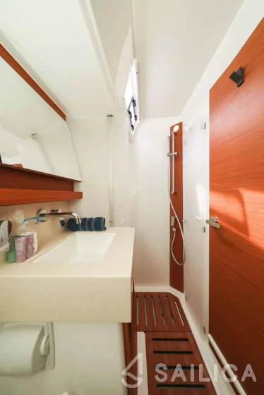 Dufour 530 - Yacht Charter Sailica