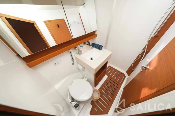 Dufour 530 - Yacht Charter Sailica