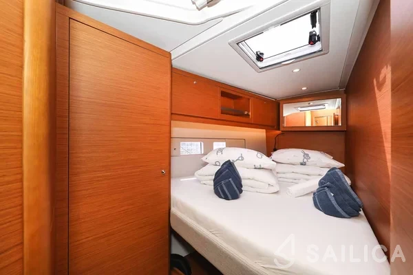 Dufour 530 - Yacht Charter Sailica
