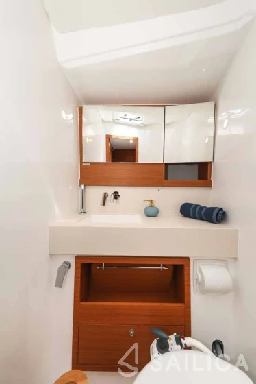 Dufour 530 - Yacht Charter Sailica