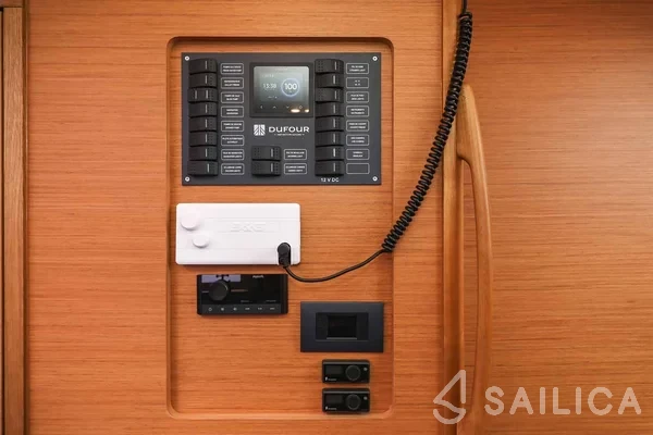 Dufour 530 - Yacht Charter Sailica