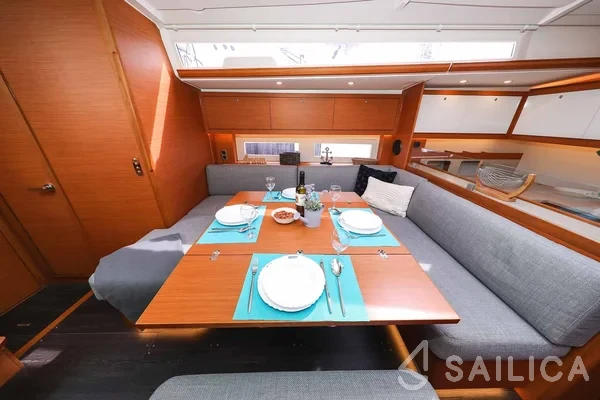 Dufour 530 - Yacht Charter Sailica