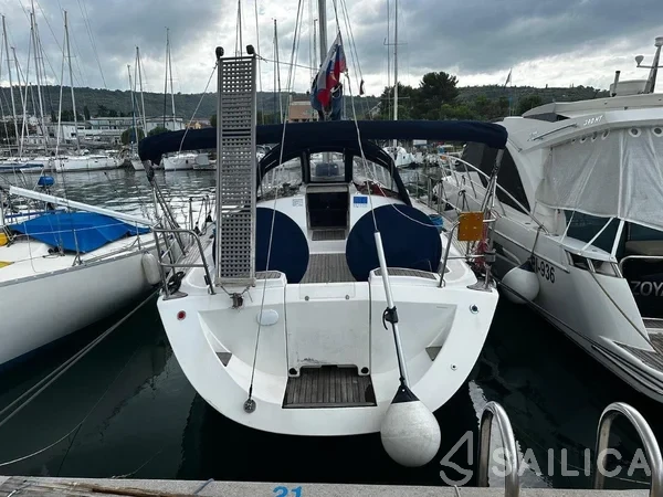 Elan 45 - Yacht Charter Sailica