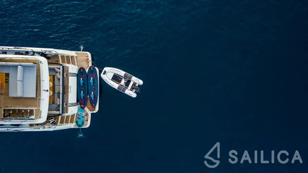 Prestige M48 - Yacht Charter Sailica