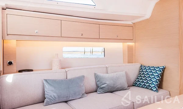 Dufour 37 - Yacht Charter Sailica