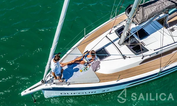 Dufour 37 - Yacht Charter Sailica