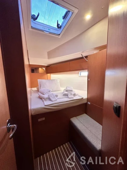 Bavaria 46 Cruiser - Yacht Charter Sailica