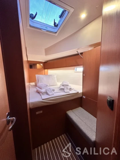 Bavaria 46 Cruiser - Yacht Charter Sailica