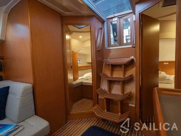 Bavaria 46 Cruiser - Yacht Charter Sailica