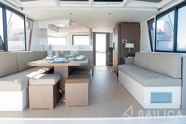 Bali 4.6 - Yacht Charter Sailica