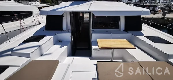 Bali 4.4 - Yacht Charter Sailica