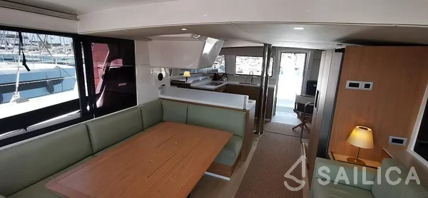 Bali 4.4 - Yacht Charter Sailica