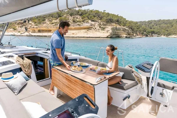 Dufour 41 - Yacht Charter Sailica