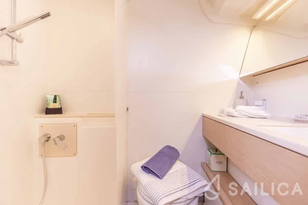 Dufour 41 - Yacht Charter Sailica