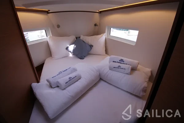 Sun Odyssey 380 - Yacht Charter Sailica