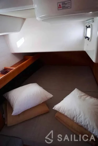 Bavaria 46 Cruiser - Yacht Charter Sailica