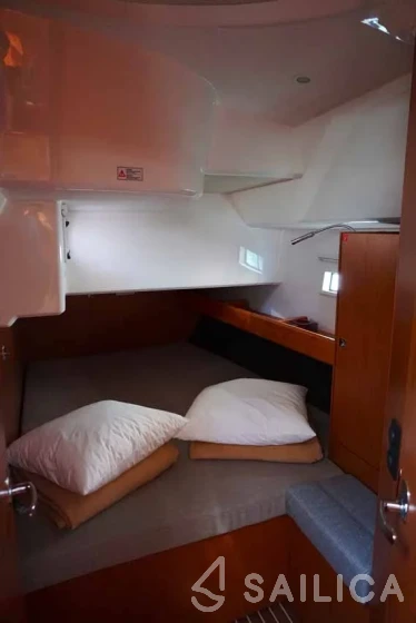 Bavaria 46 Cruiser - Yacht Charter Sailica