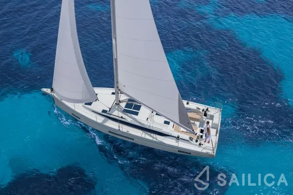 Bavaria 46 Cruiser - Yacht Charter Sailica