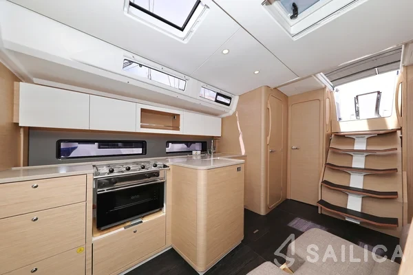 Dufour 41 - Yacht Charter Sailica