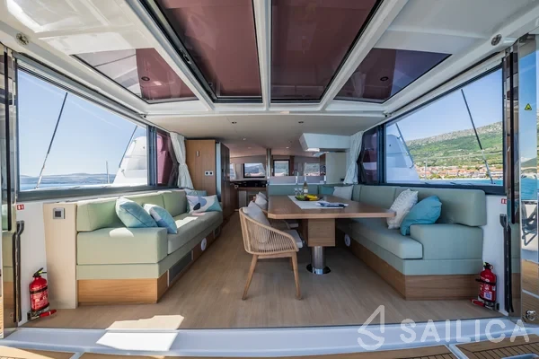 Bali 4.8  - Yacht Charter Sailica
