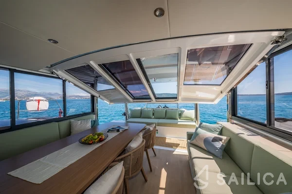 Bali 4.8  - Yacht Charter Sailica