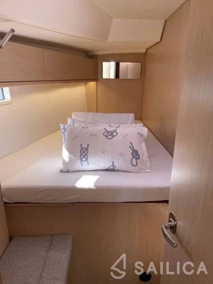 Bavaria Cruiser 46 Style - Yacht Charter Sailica